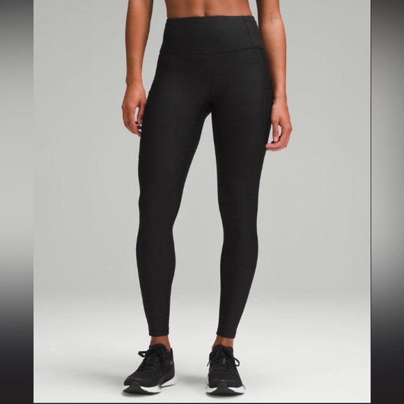 NWT 🖤 Lulu Fast As Fleece Tights - Picture 1 of 4